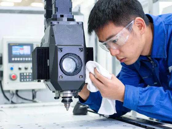 Laser optics maintenance routine